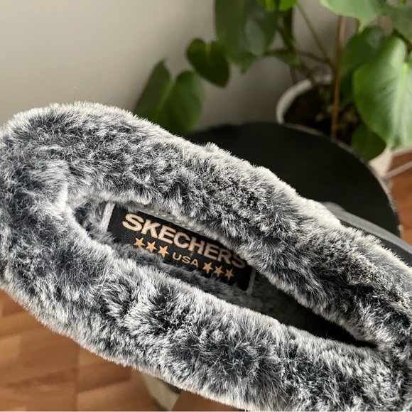 Skechers Women's Fortress Clog Slipper - Picture 7 of 11